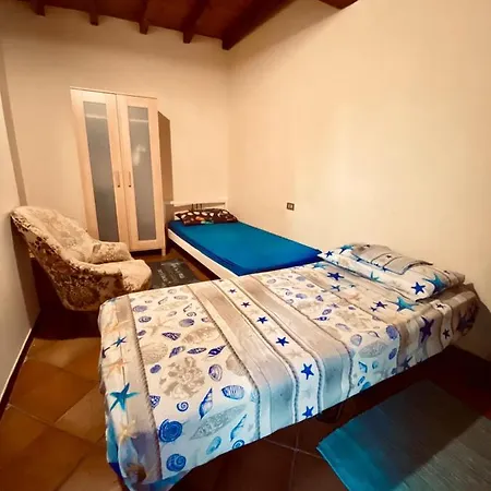 Casa Al Vittoriale Degli Italiani Di Gabriele D' Annunzio -