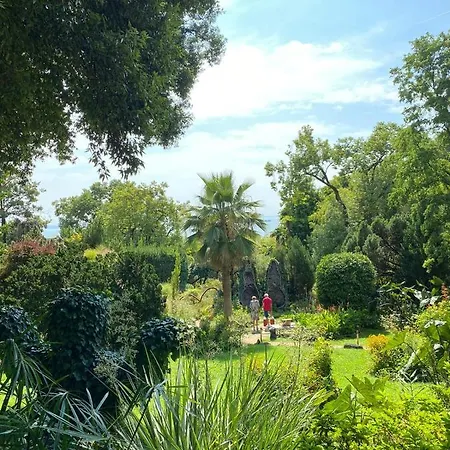 Casa Al Vittoriale Degli Italiani Di Gabriele D' Annunzio - *