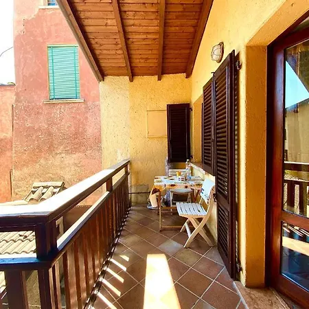 Διαμέρισμα Casa Al Vittoriale Degli Italiani Di Gabriele D' Annunzio - Gardone Riviera