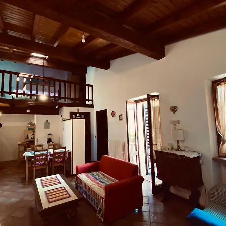 Casa Al Vittoriale Degli Italiani Di Gabriele D' Annunzio - Διαμέρισμα Gardone Riviera