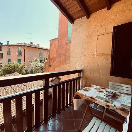 Casa Al Vittoriale Degli Italiani Di Gabriele D' Annunzio - *