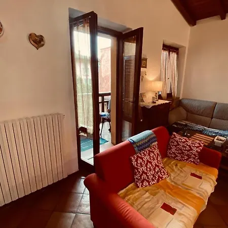 Casa Al Vittoriale Degli Italiani Di Gabriele D' Annunzio -