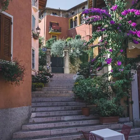 Casa Al Vittoriale Degli Italiani Di Gabriele D' Annunzio - Appartamento