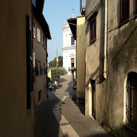 Casa Al Vittoriale Degli Italiani Di Gabriele D' Annunzio -